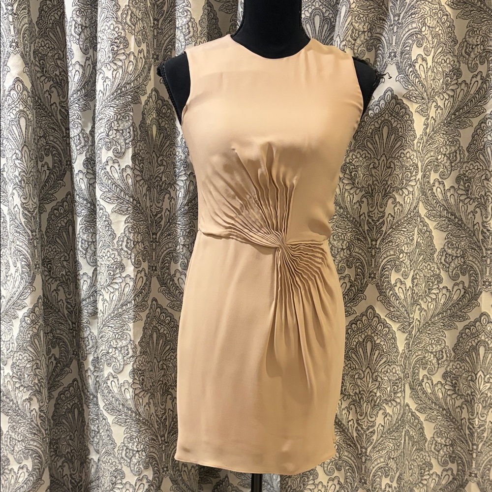 Beige 90s minimalist 100% silk vintage Diane Von Furstenberg dress